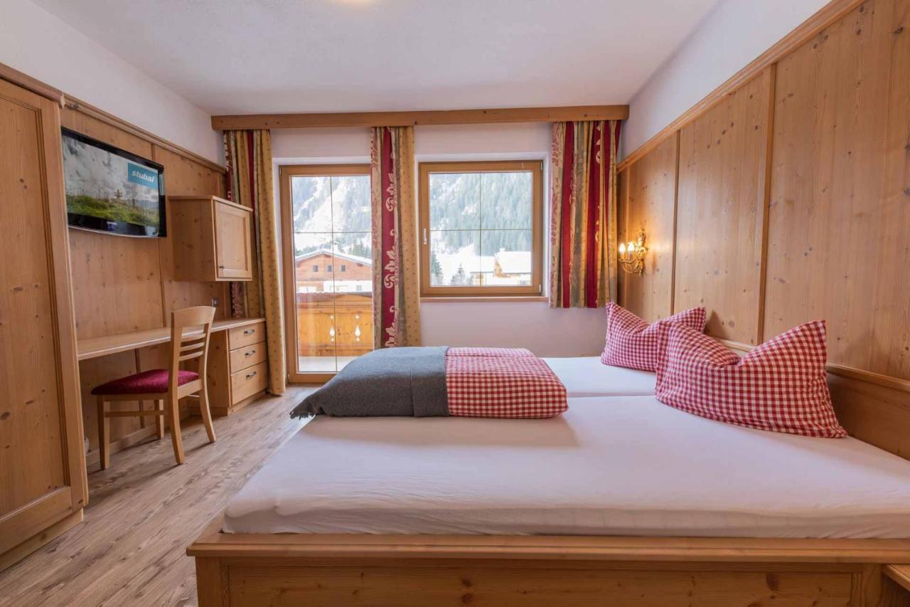 Alpenchalet Vital Neustift im Stubaital Luaran gambar